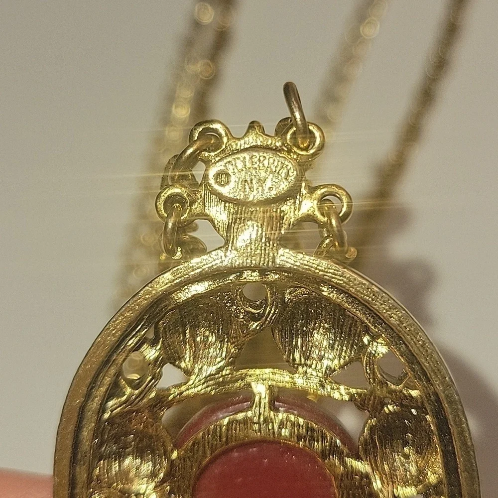 Celebrity NY Vintage Pendant Moroccan Matrix Necklace